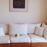 Sweet Lux Vau * بورتيماو