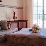 Sweet Lux Vau Vila *
