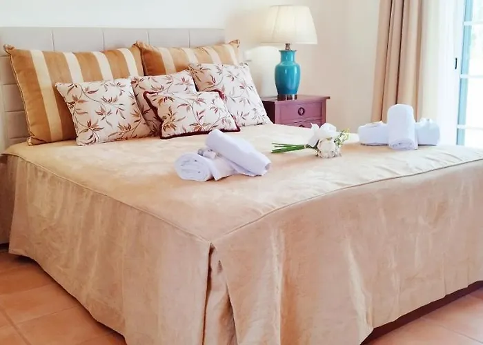 Sweet Lux Vau Villa *